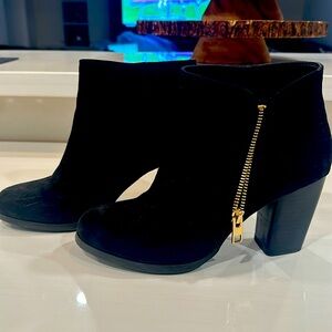 Black booties excellent condition from Spring size US 8